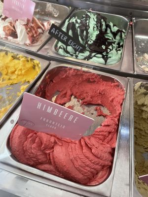 Raspberry   at Eiscafe Cortina in Cologne