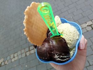 vegan dark chocolate & vegan pistachio with vegan waffle at Eiscafe Cortina in Cologne