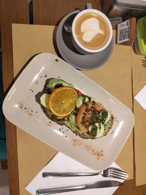  at Brunch Cafe in Venice