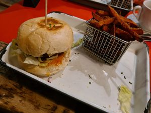 Chicken at B-Burger Grill & Bar in Cuxhaven