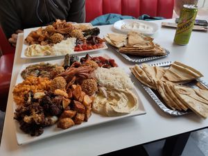 Two lunch plates at Tabouleh in Ghent
