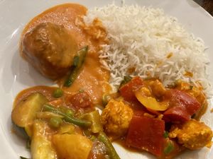 All vegan: Malai Kofta, Soy Tikka Masala, Vegetables Vindaloo & Basmati at Sampoorna Vegetarian Surprise in Mount Waverley