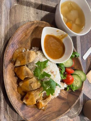 Chick'n rice   at Plant Based Tokyo in Tokyo