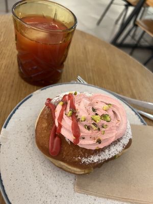 Summer Pistachio  at Delish Vegan Doughnuts - Malasaña in Madrid