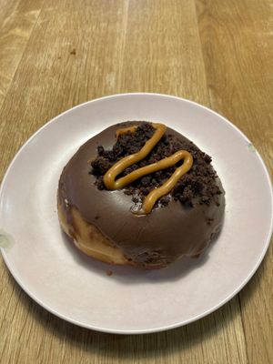 Caramel mocha donut - not amazing at Delish Vegan Doughnuts - Malasaña in Madrid
