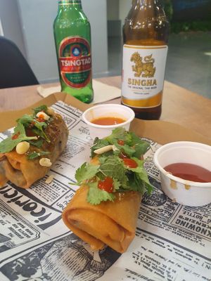 Rollitos chinos at FinaFilipina in Madrid