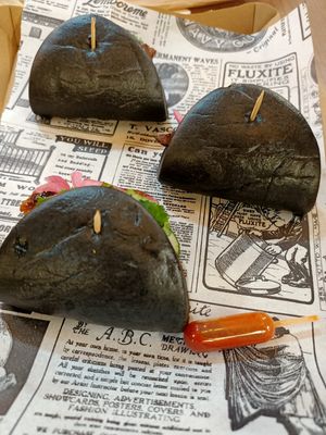 Baos Taiwán at FinaFilipina in Madrid