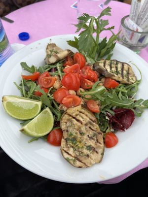 Salad  at Bar Il Gabbiano in Capri