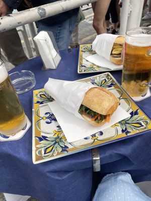   at Bar Il Gabbiano in Capri