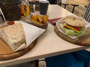 Burrito und Burger  at Vegitalian in Salzburg
