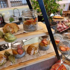 Brunch - Chiapudding, Karottenkuchen at Vegitalian in Salzburg