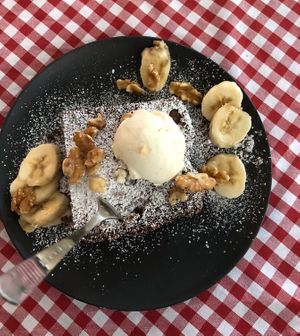 Brownie   at Vegitalian in Salzburg