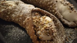 Cannoli siciliani at Vegitalian in Salzburg