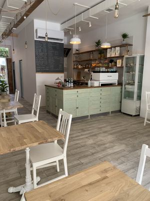 Nuestra cafetería  at Tinobu in Valencia