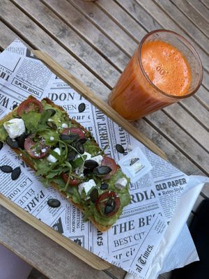   at Tinobu in Valencia