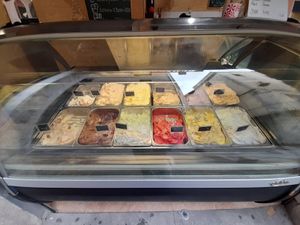 Icecream selection 1 at Madonna Gelateri in Girona