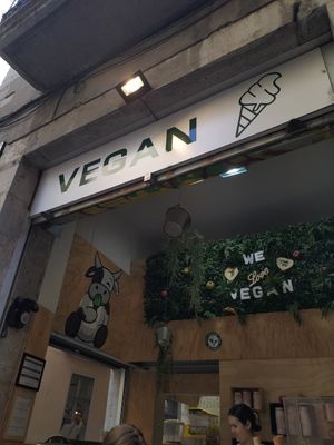  at Madonna Gelateri in Girona