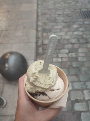  at Madonna Gelateri in Girona