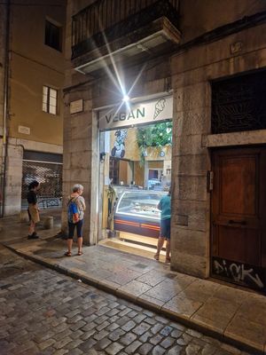  at Madonna Gelateri in Girona