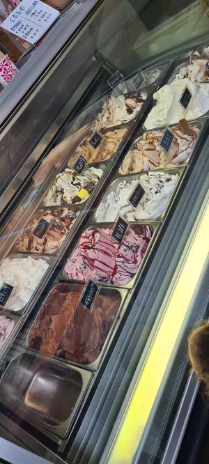  at Madonna Gelateri in Girona