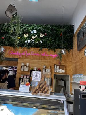   at Madonna Gelateri in Girona