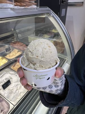 Pistachio  at Madonna Gelateri in Girona
