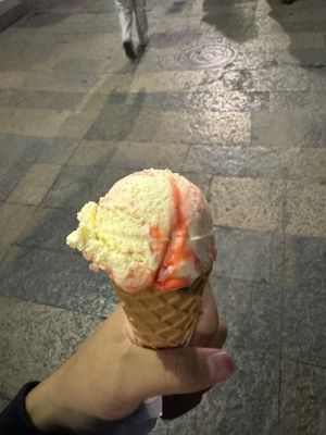   at Madonna Gelateri in Girona