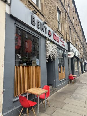 Outsidee  at Bentoya in Edinburgh