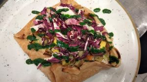 CREPES DI LENTICCHIE E VERDURE CON RADICCHIO CROCCANTE E SALSA AL CAVOLO NERO at Idem Con Patate in Turin