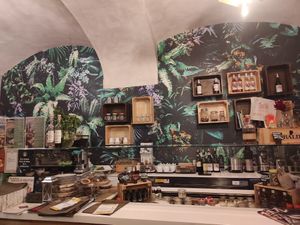 Inside at Idem Con Patate in Turin