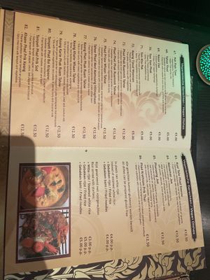 Vegan menu- in normal menu on its own page   at Phutakun in Amsterdam