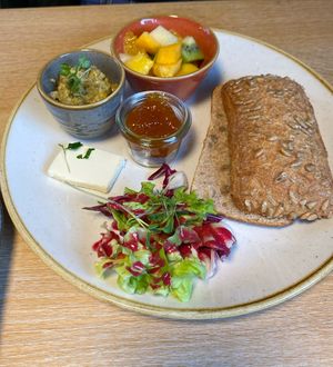Vegan small breakfast   at Vienhues Deli in Viersen