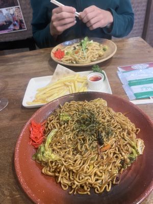 Udon and yaki soba   at Hippari Dako in Nikko