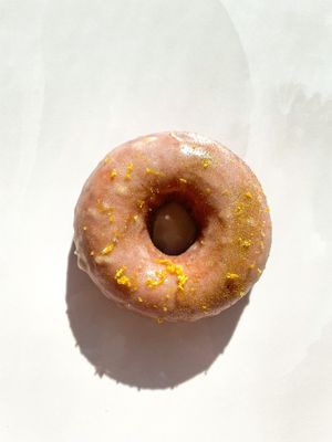 Lemon Curd 🍋  at Hulis Donuts in Cape Town