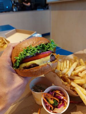 The Classic Burger with coleslaw and fries at Eden Jaxx - Købmagergade in Copenhagen