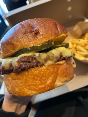 Smash burger at Eden Jaxx - Købmagergade in Copenhagen