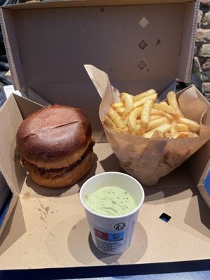 Hambúrguer 🍔   at Eden Jaxx - Købmagergade in Copenhagen