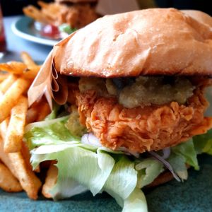 best chick'un in Seoul at Monk's Deli in Seoul