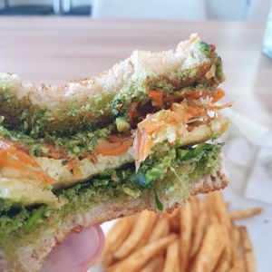 alot of pesto fixes justegg 😄 at Monk's Deli in Seoul