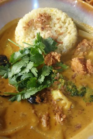 curry at Monk's Deli in Seoul