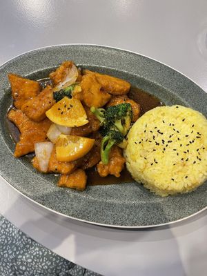 Orange chicken tofu   at Monk's Deli in Seoul