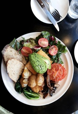 Big Brunch Plate at Monk's Deli in Seoul