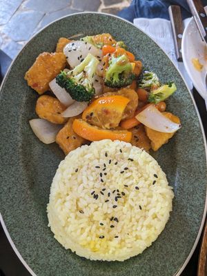 Orange tofu chicken at Monk's Deli in Seoul