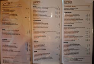  at Grand Café Arnhems Meisje in Arnhem