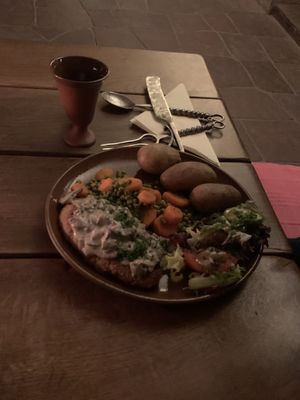 Der Hofnarr aka. Veganes Schnitzel 🤤  at Zauberkessel - Mittelalterschänke in Walsrode