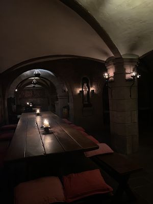 Tolles Ambiente, Beleuchtung nur mit Kerzen  at Zauberkessel - Mittelalterschänke in Walsrode