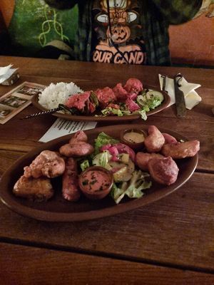 Barbarenspieß und großer Trunkenbold at Zauberkessel - Mittelalterschänke in Walsrode