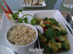 Veggie garlic dish at Amala at Prana in Koh Samui