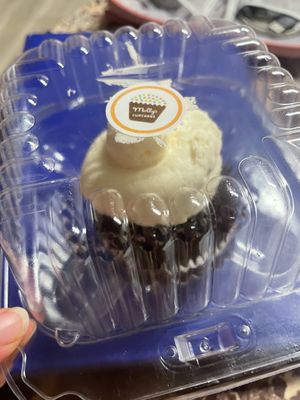   at Molly's Cupcakes in Chicago