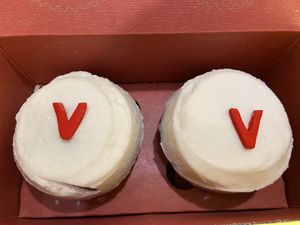   at Sprinkles Cupcakes in Chicago